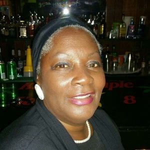 Meet your Posher, Priscilla